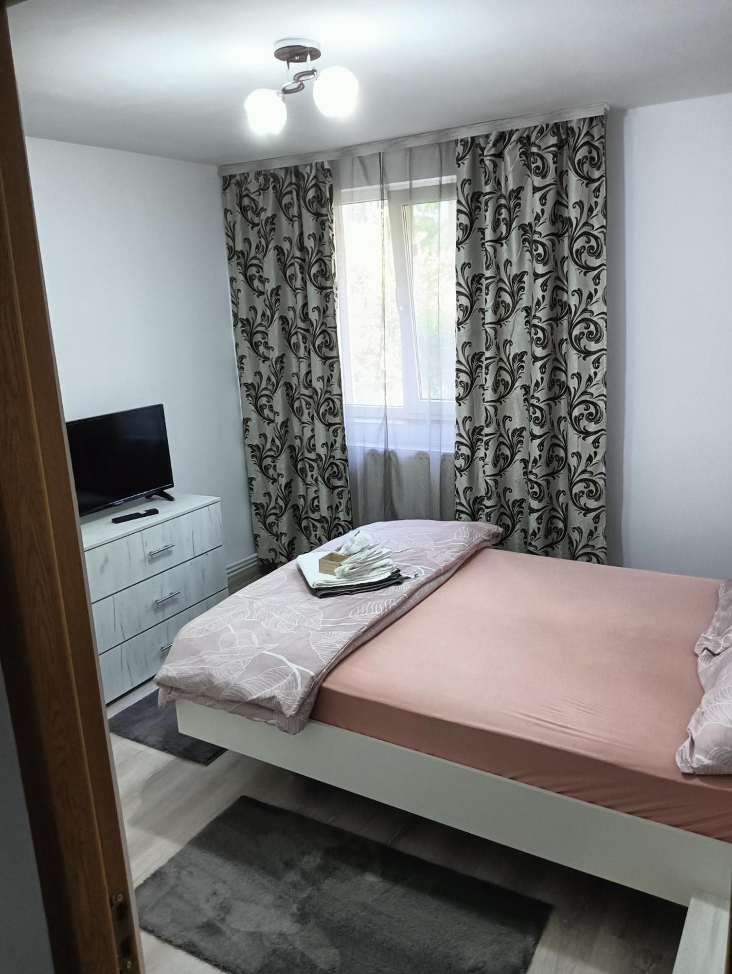 Apartament Hd2 Hunedoara Dış mekan fotoğraf